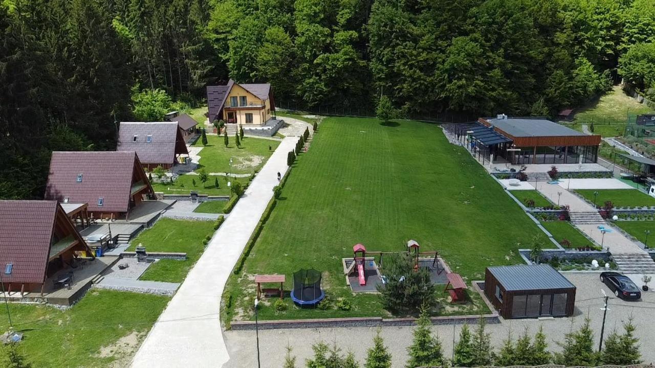 Green Property Dofteana المظهر الخارجي الصورة